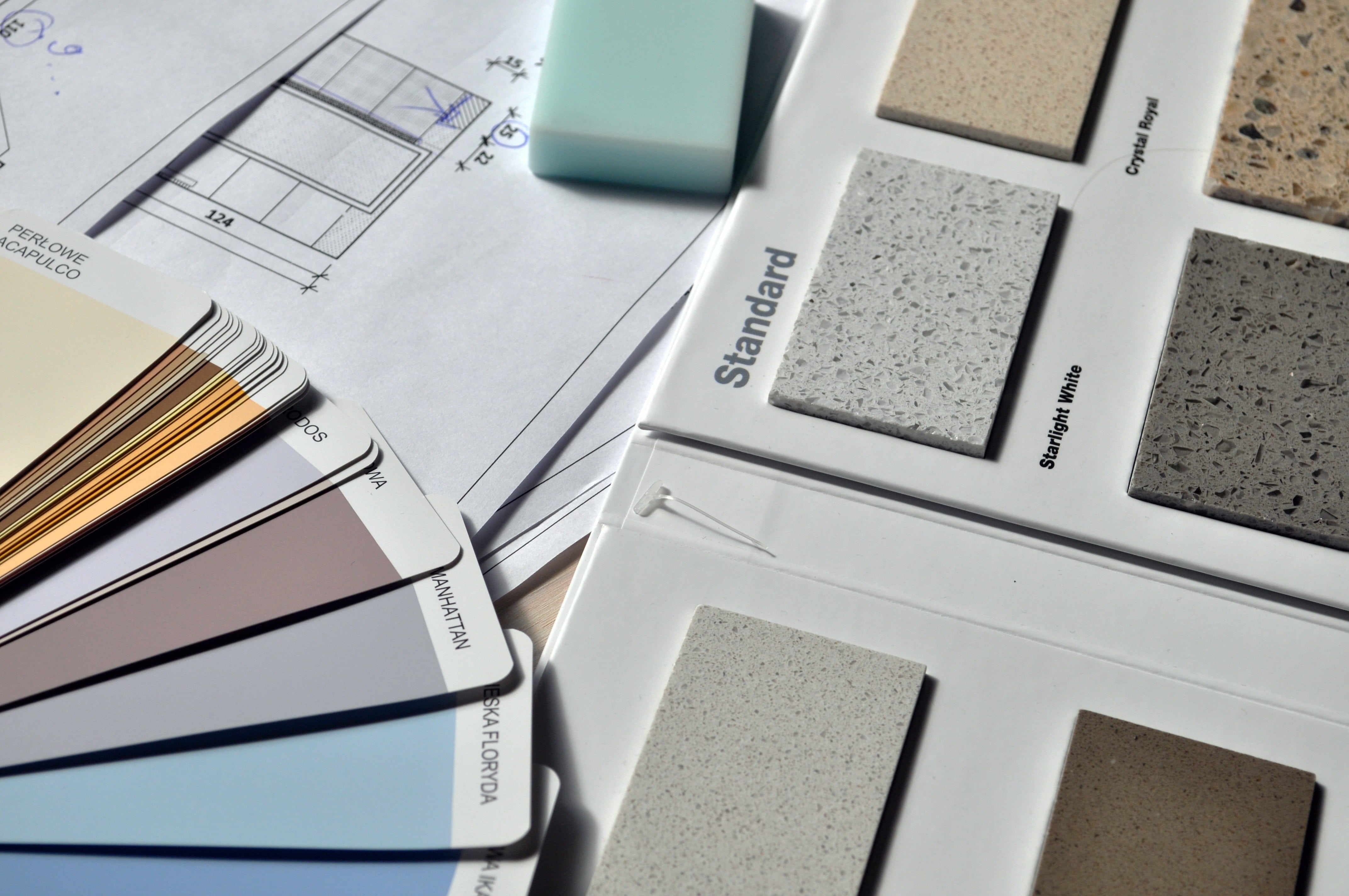 3 Ways Building Contractors Can Use Storage Containers